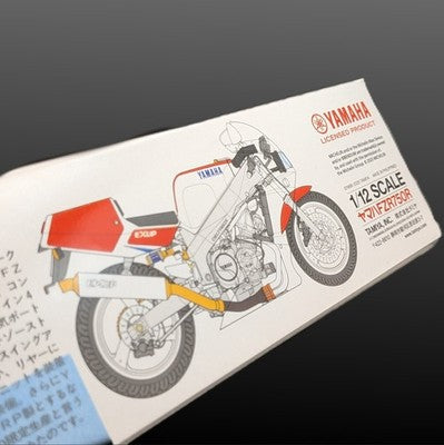 Tamiya Yamaha FZR750R OW01 Superbike 1:12 Plastic Model Kit 14058