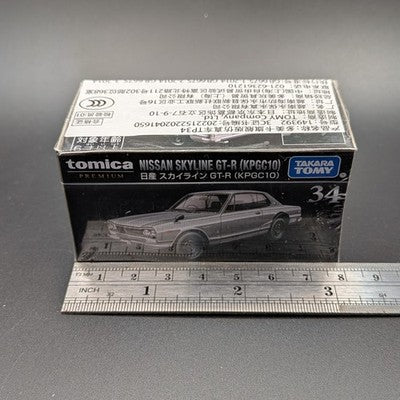 Nissan Skyline GT-R 1969 (KPGC10) Takara Tomy Tomica #34 Diecast Model Car 1:61