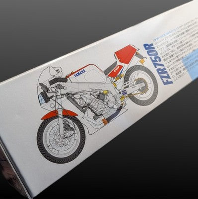 Tamiya Yamaha FZR750R OW01 Superbike 1:12 Plastic Model Kit 14058