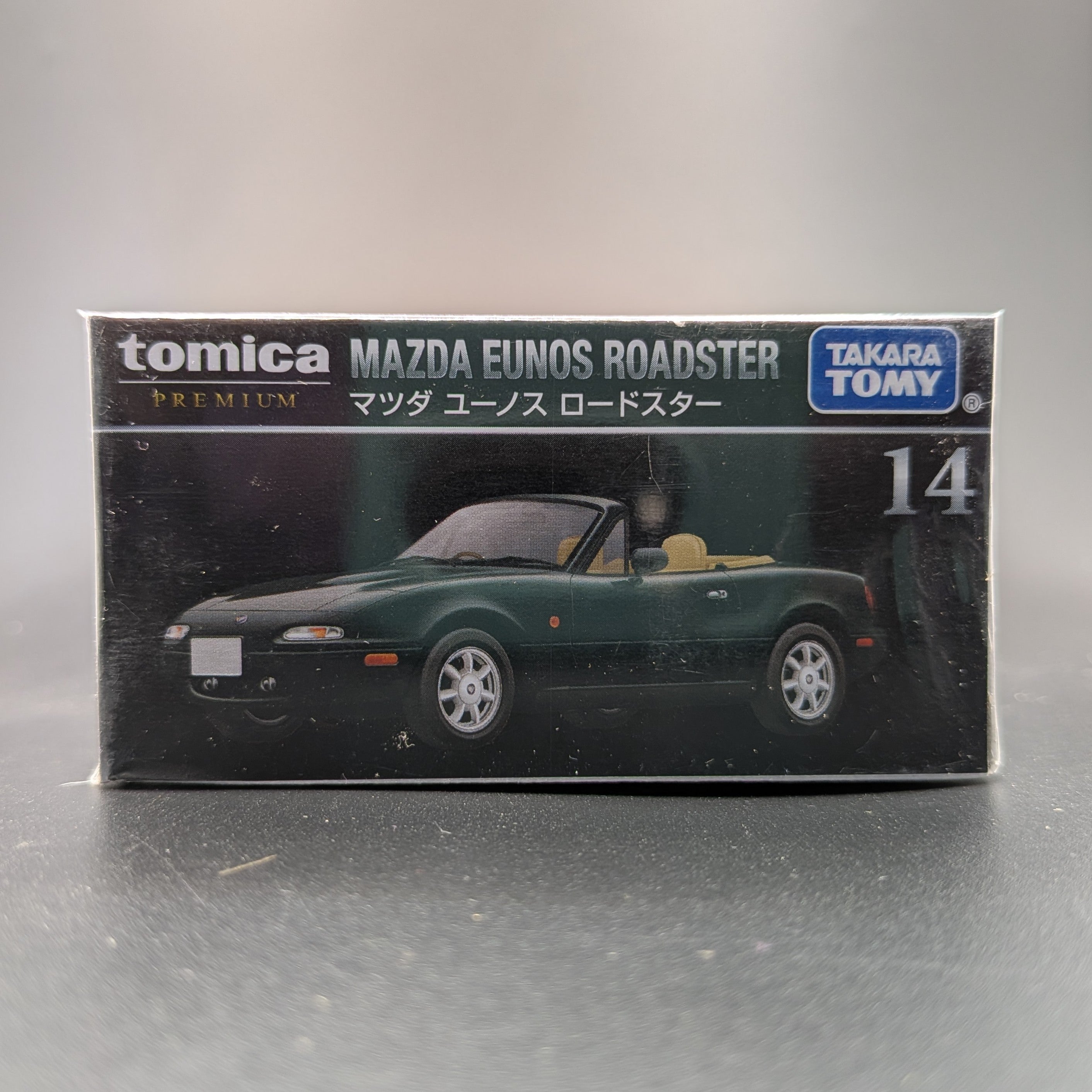 Mazda MX-5 MX5 Eunos Roadster Takara Tomy Tomica #14 Diecast Model Car 1:57