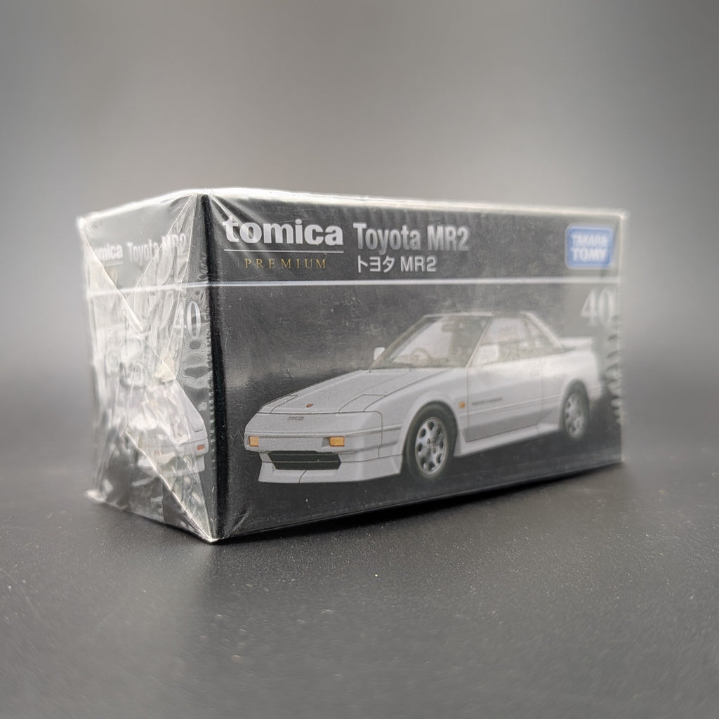 Toyota MR2 Takara Tomy Tomica #40 Diecast Model Car 1:60