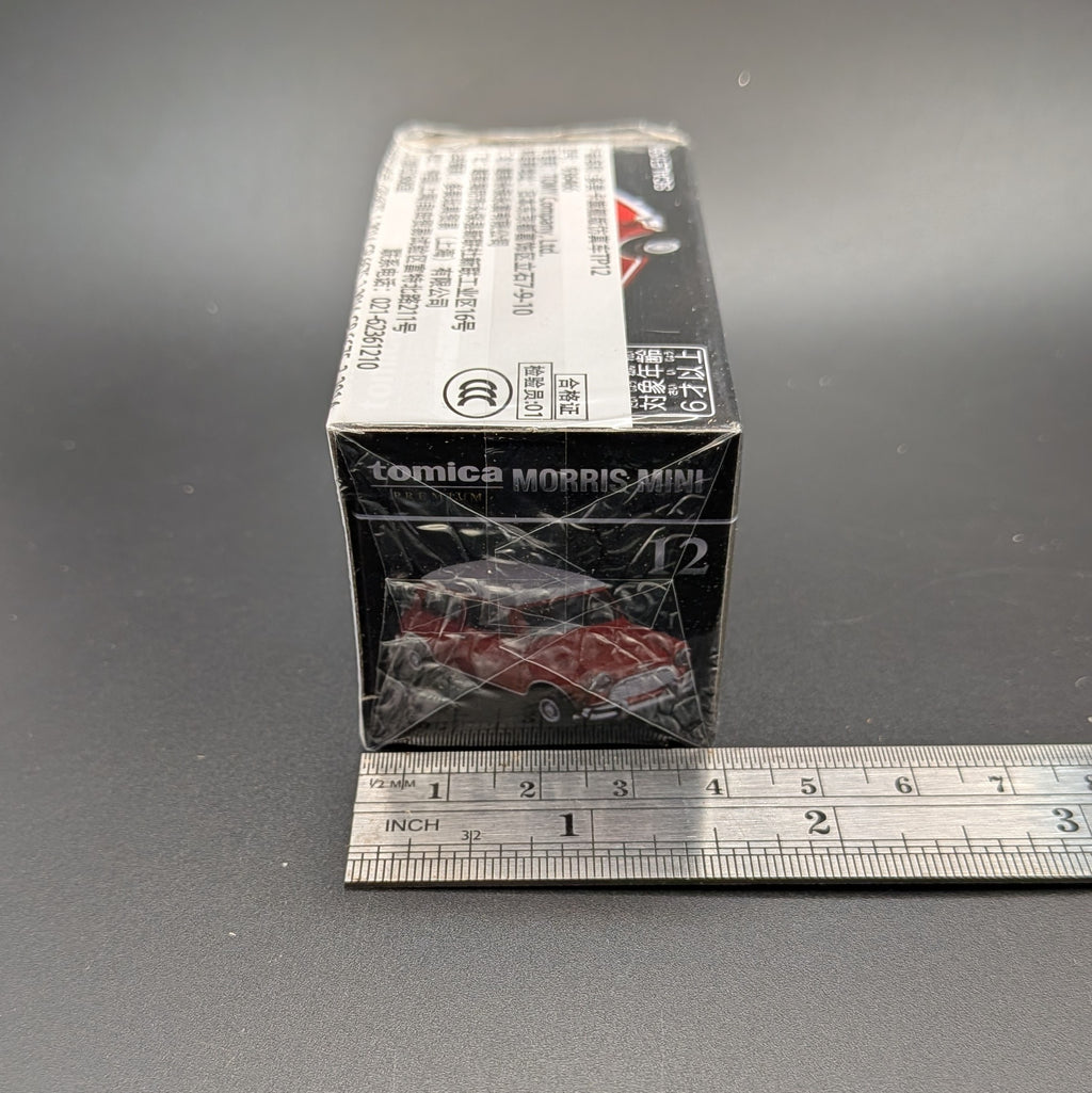 Austin Mini Takara Tomy Tomica #12 Diecast Model Car 1:50